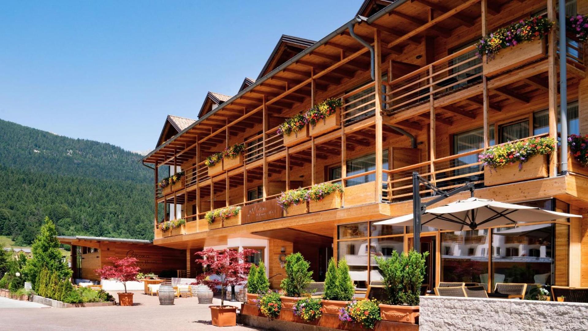 Corona Dolomites Hotel Andalo Eksteriør bilde